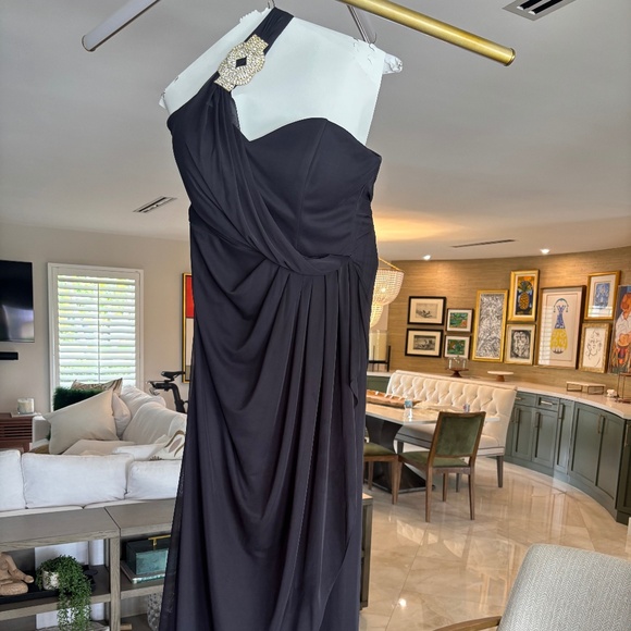 One Shouldered Gown with Embellishment - Picture 1 of 4